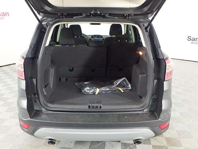 2017 Ford Escape SE 4dr SUV